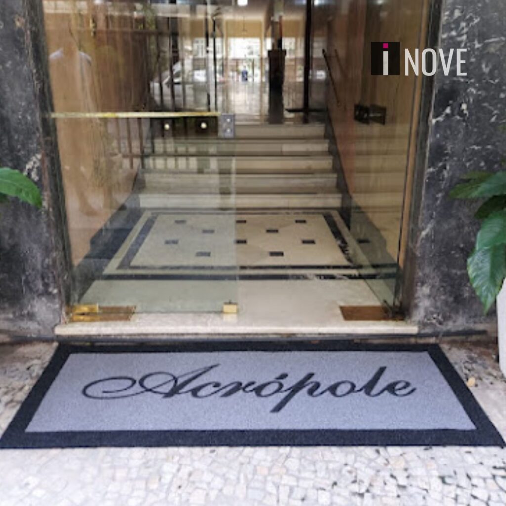TAPETE-PARA-O-CONDOMÍNIO-ACRÓPOLE-NO-RIO-DE-JANEIRO-BARRA-DA-TIJUCA