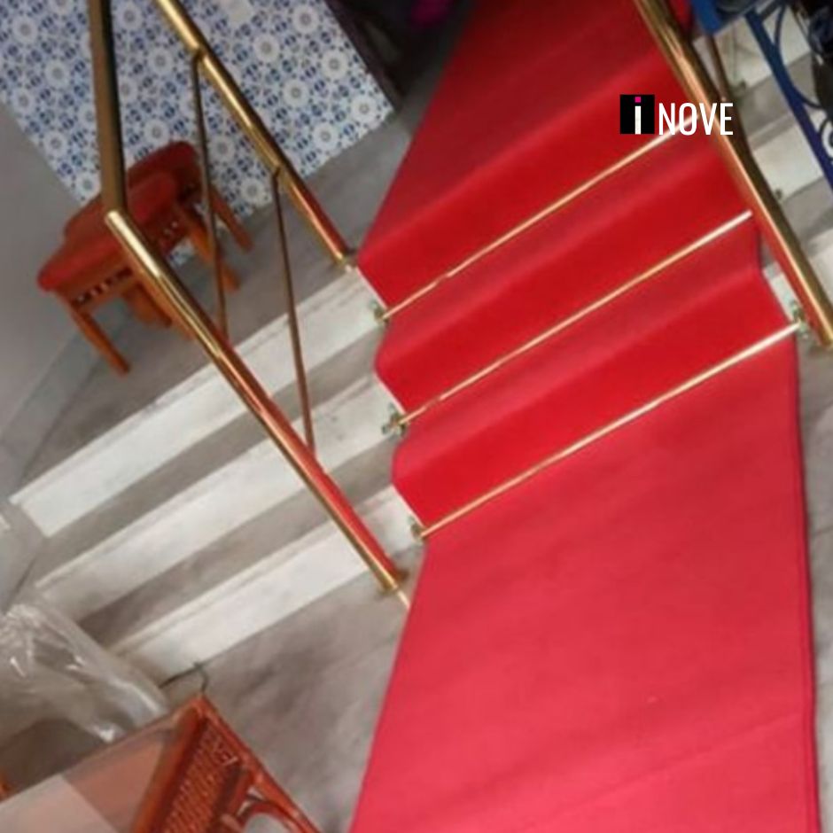 passadeira-vermelha-com-debrum-passadeira-carpete-para-condomínio-para-igrejas